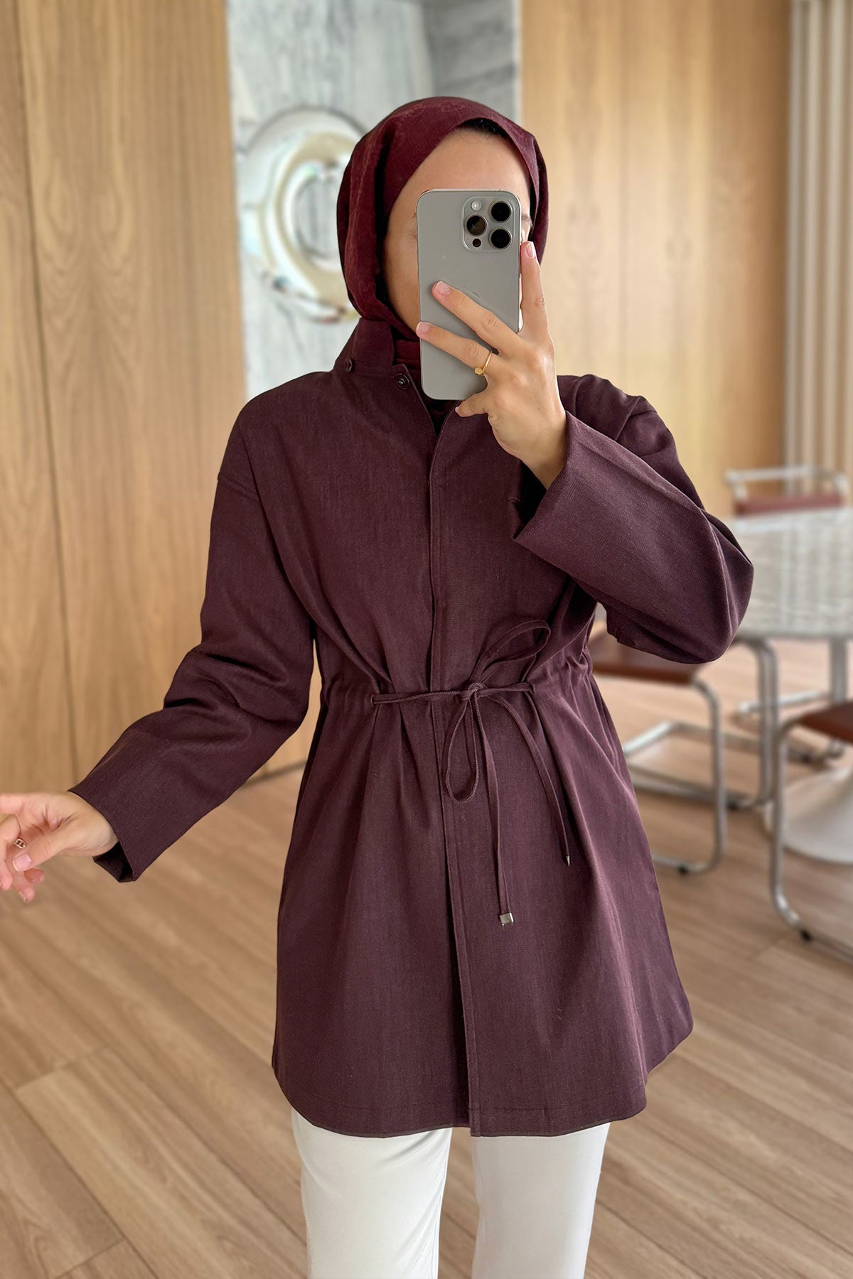 Rose Detailed Shoulder Cape Trench Coat - Burgundy