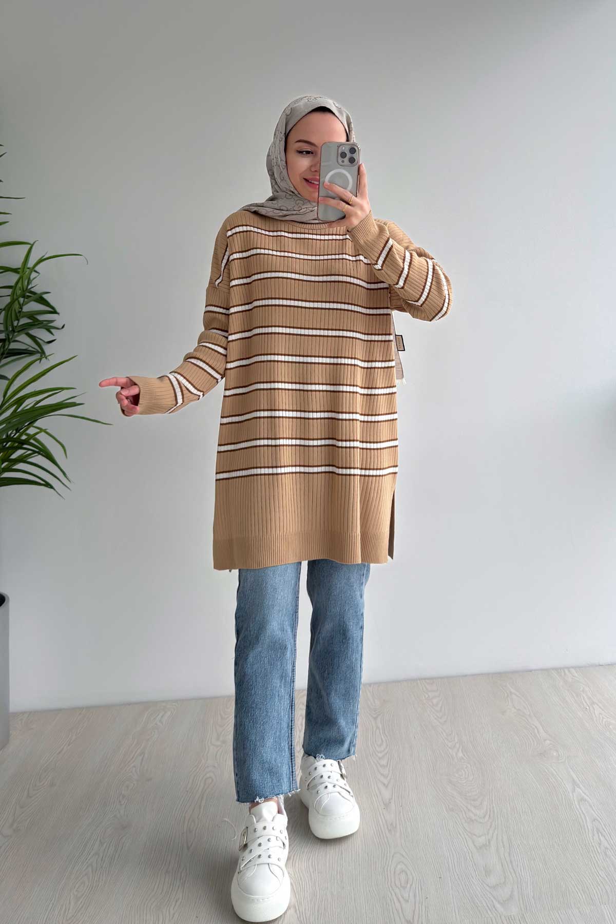 Lady Knitwear Tunic - Beige