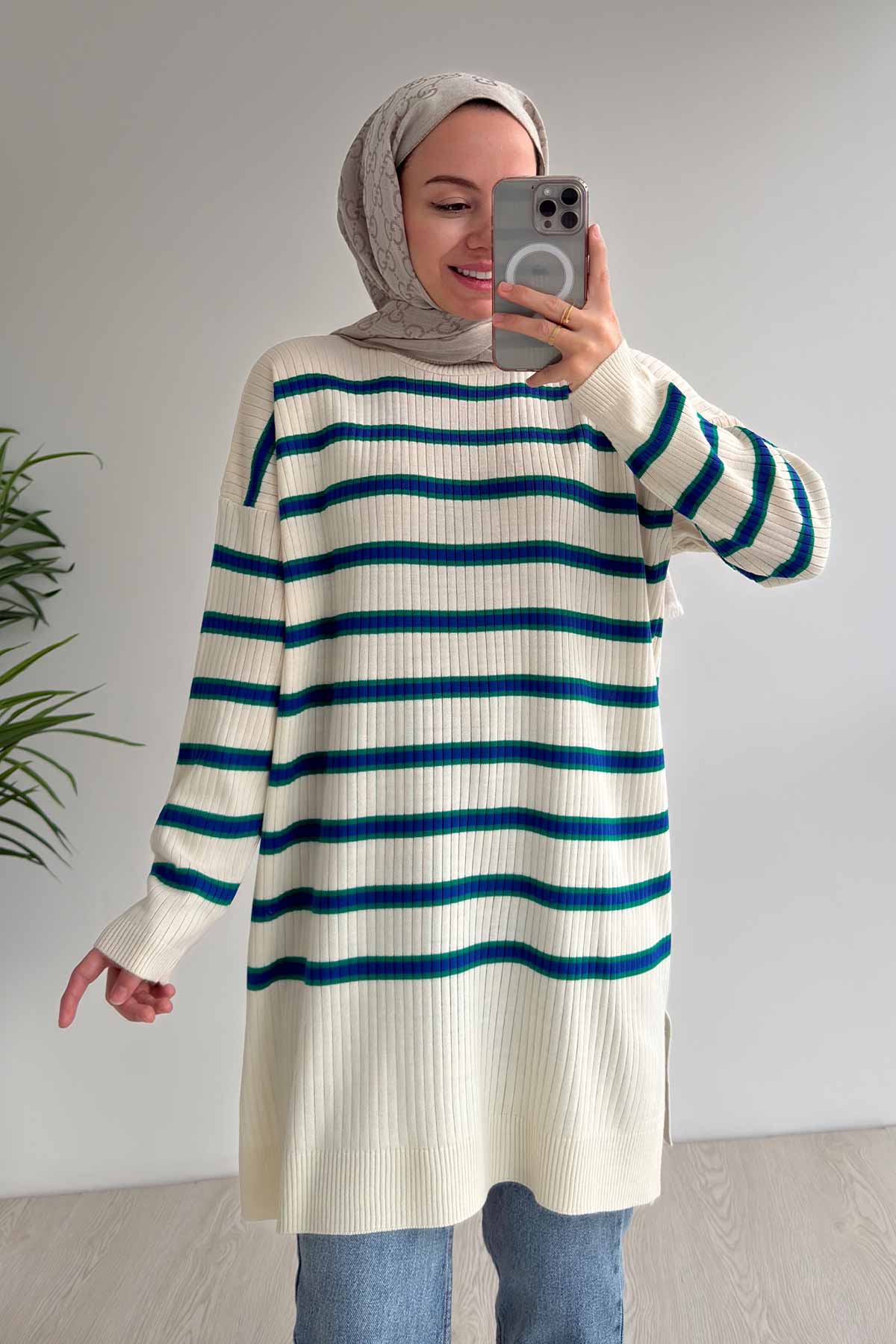 Lady Knitwear Tunic - Blue