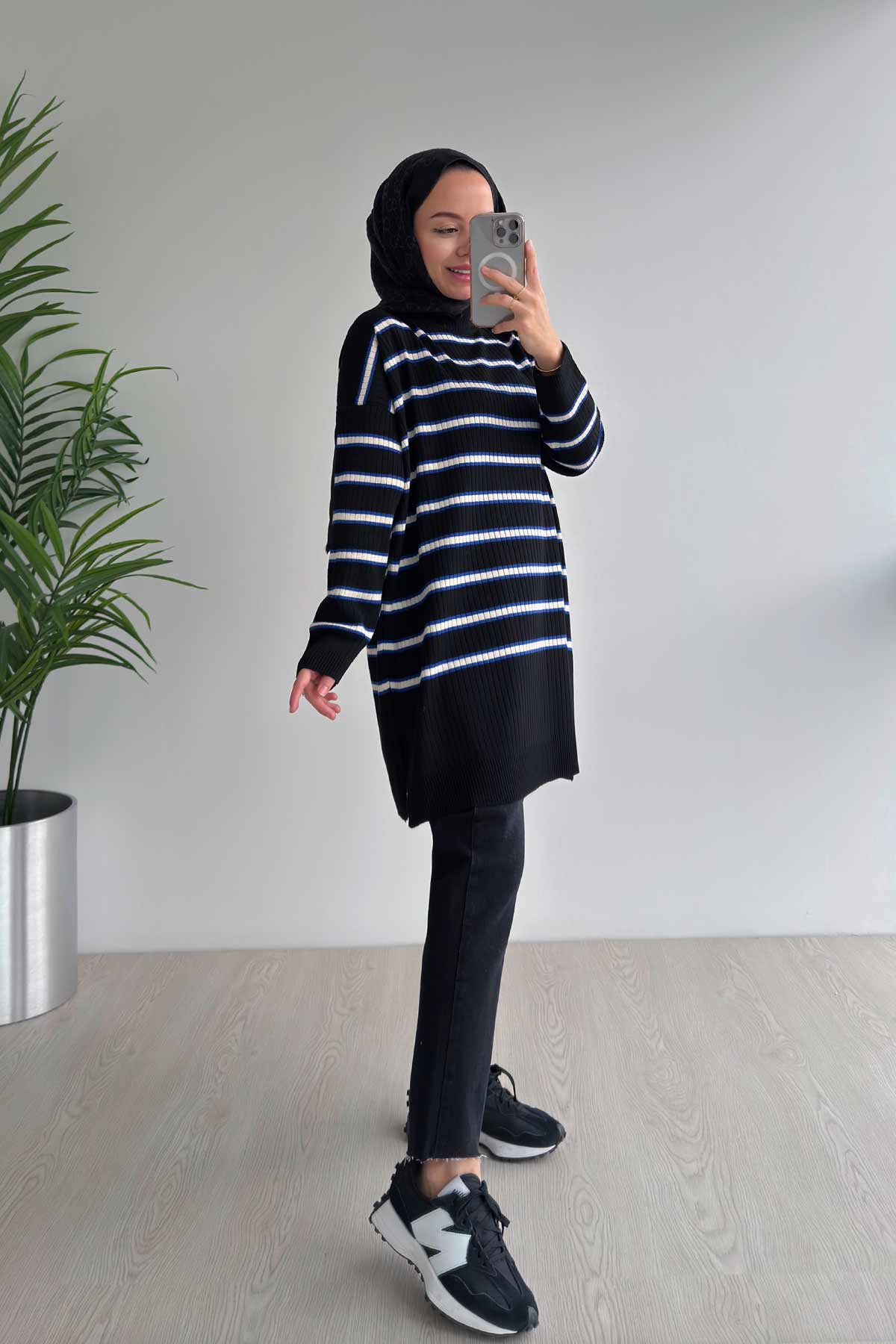Lady Knitwear Tunic - Black/Saxe