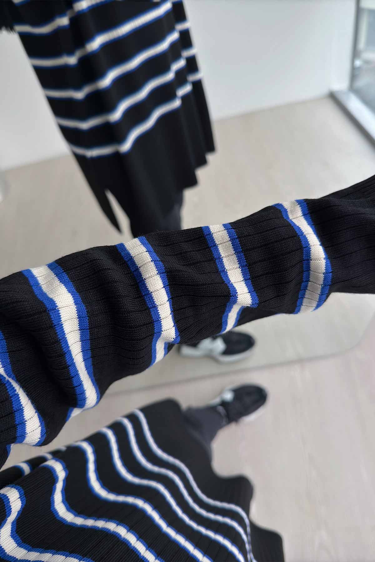 Lady Knitwear Tunic - Black/Saxe