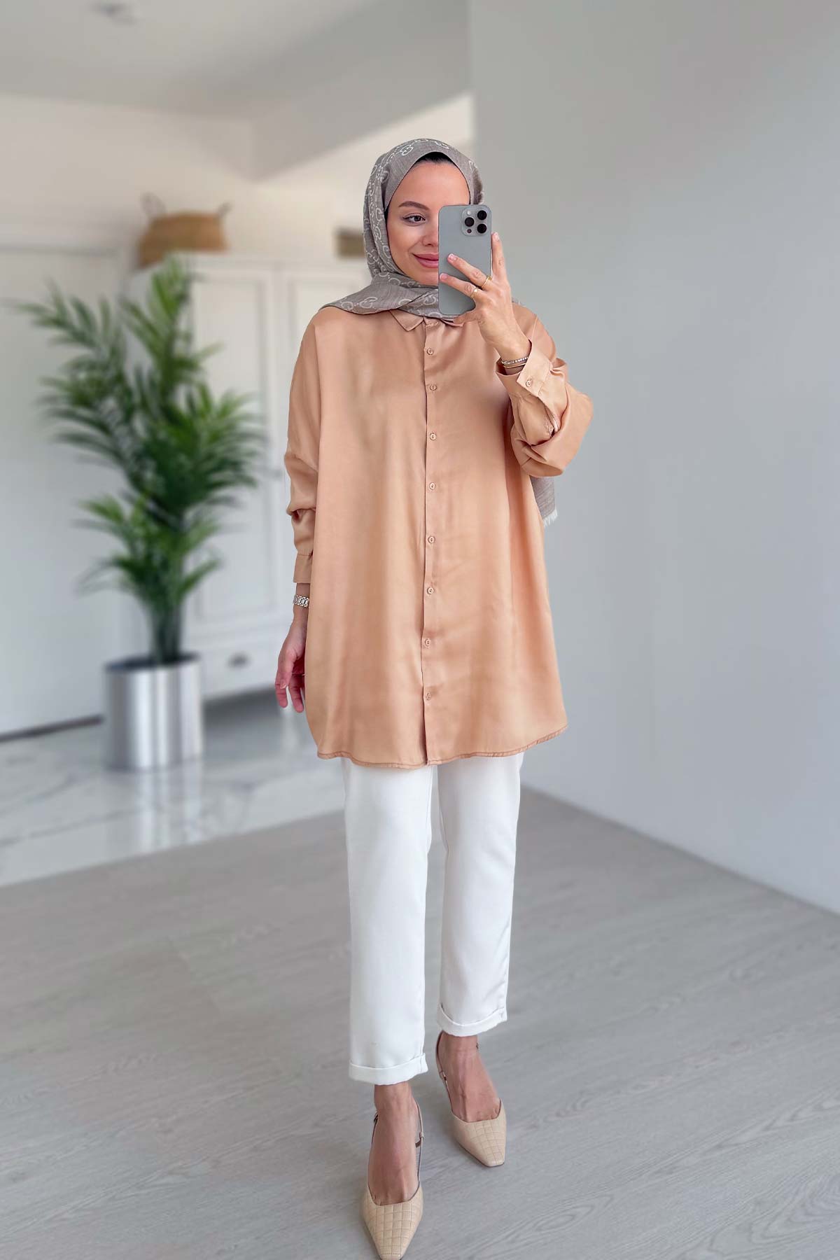 Oversize Satin Shirt - Camel