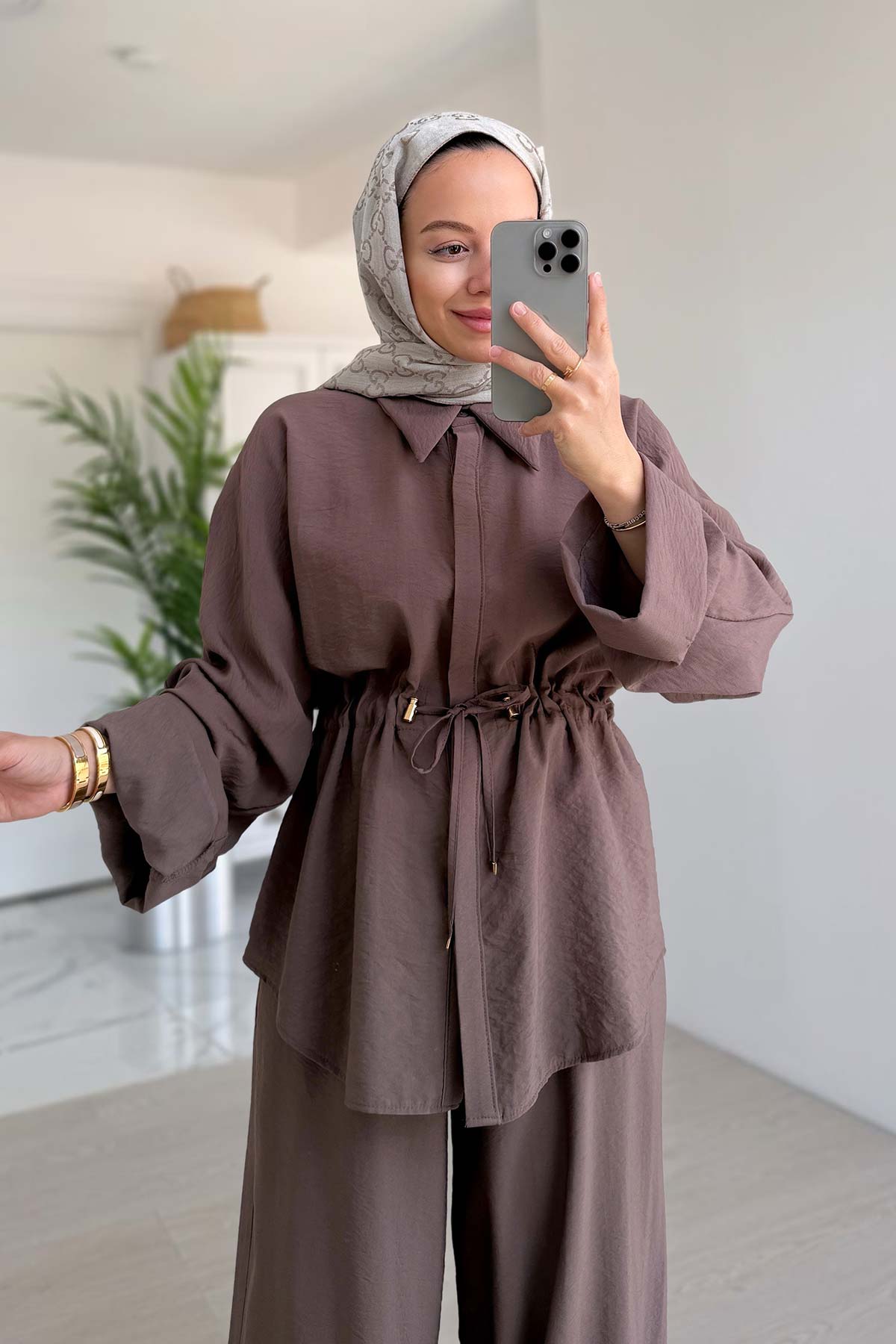 Relaxed Fit Ruched Detail Suit - Brown