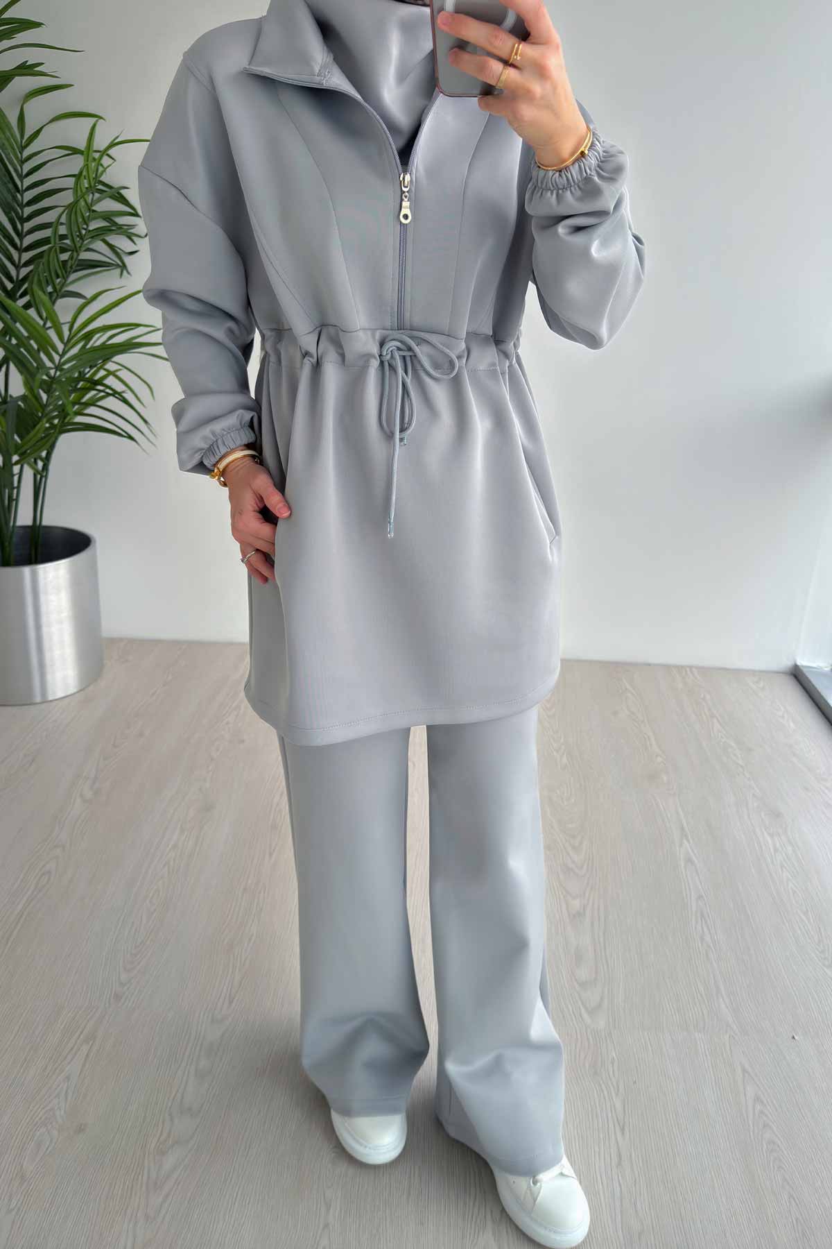 Design Collar Scuba Suit - Grey