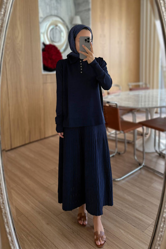 Wave Pattern Skirted Mercerized Suit - Navy Blue