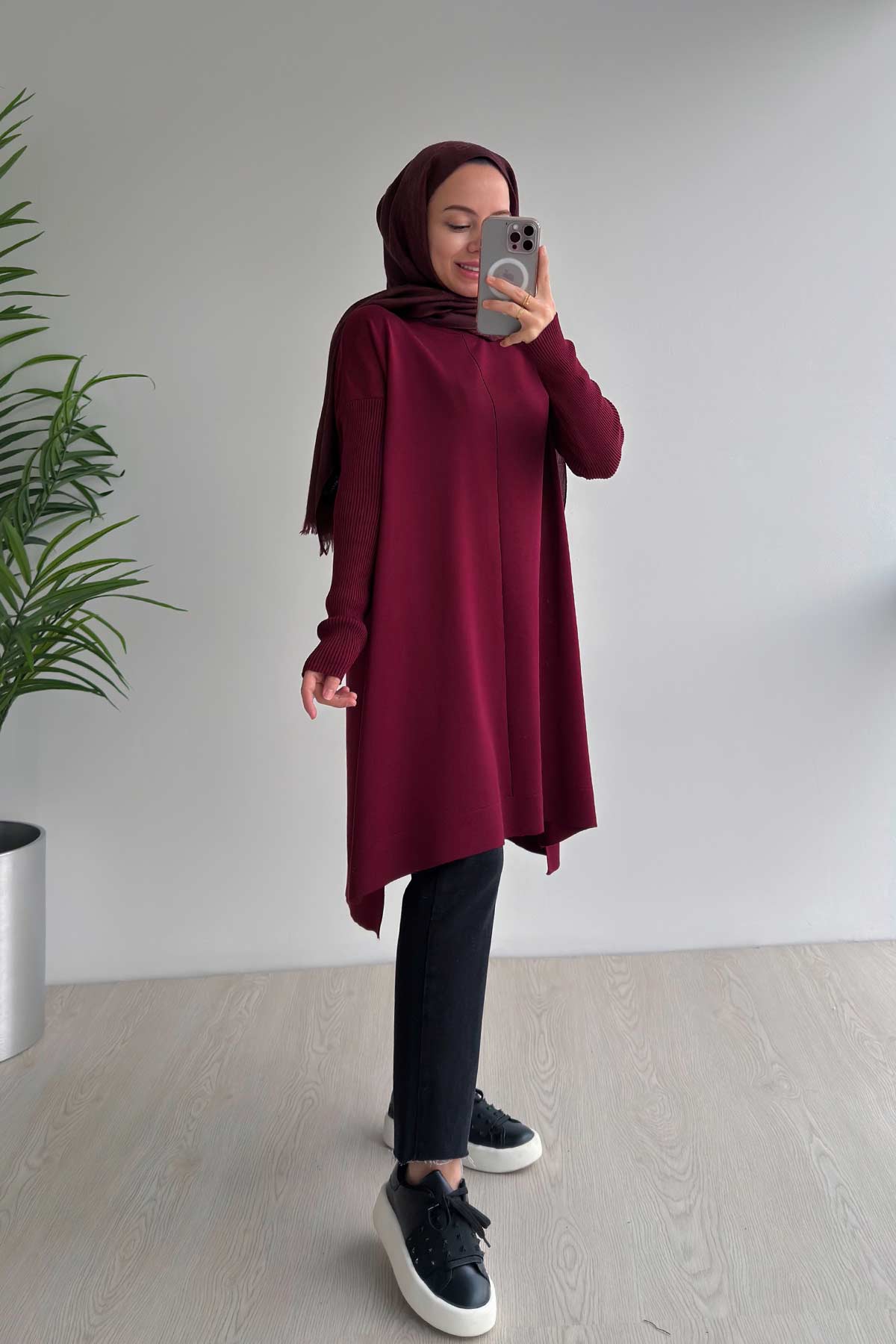 Mira Mercerized Tunic - Burgundy