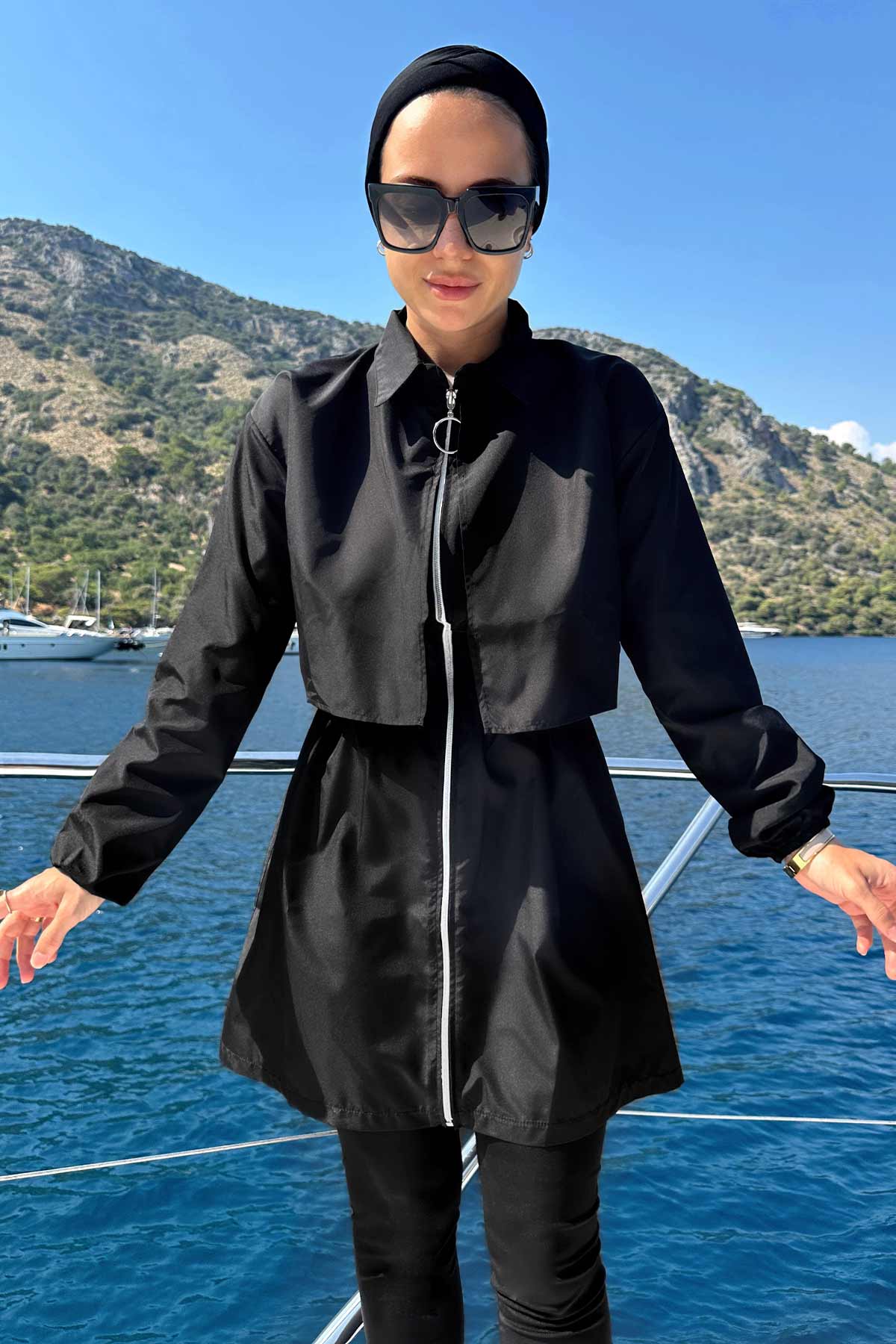 Sea Modest Swimsuit - Black