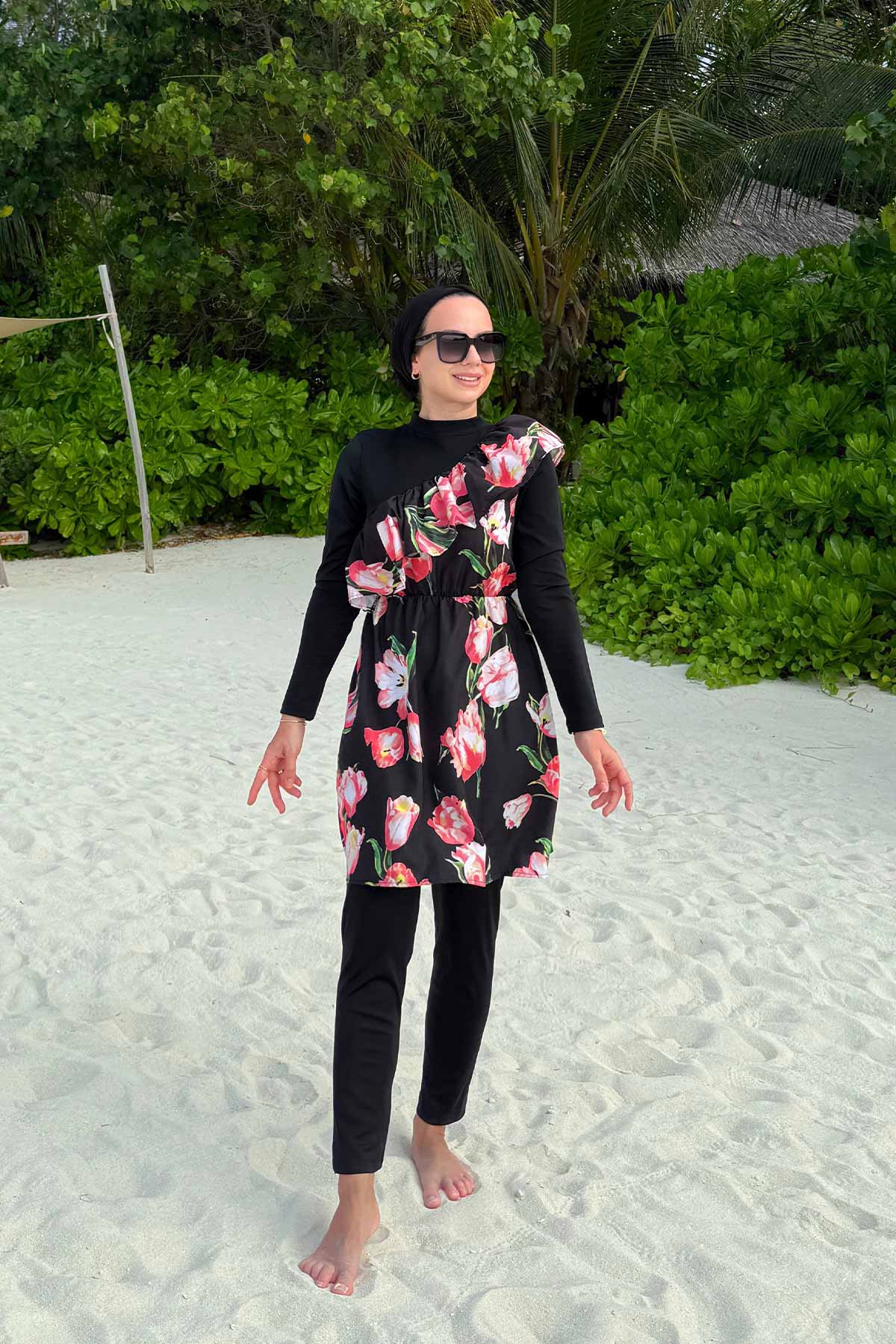 Tulip Ruffle Detail Modest Swimsuit - Black