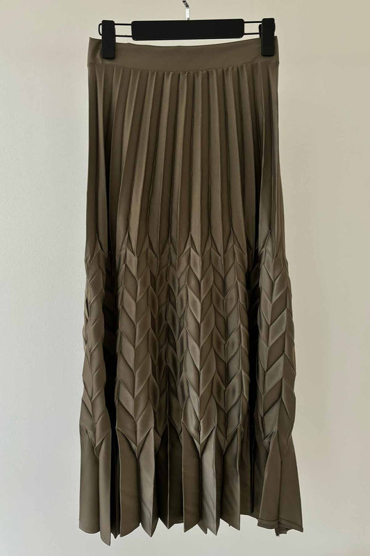 Self-Patterned Pleated Skirt - Khaki