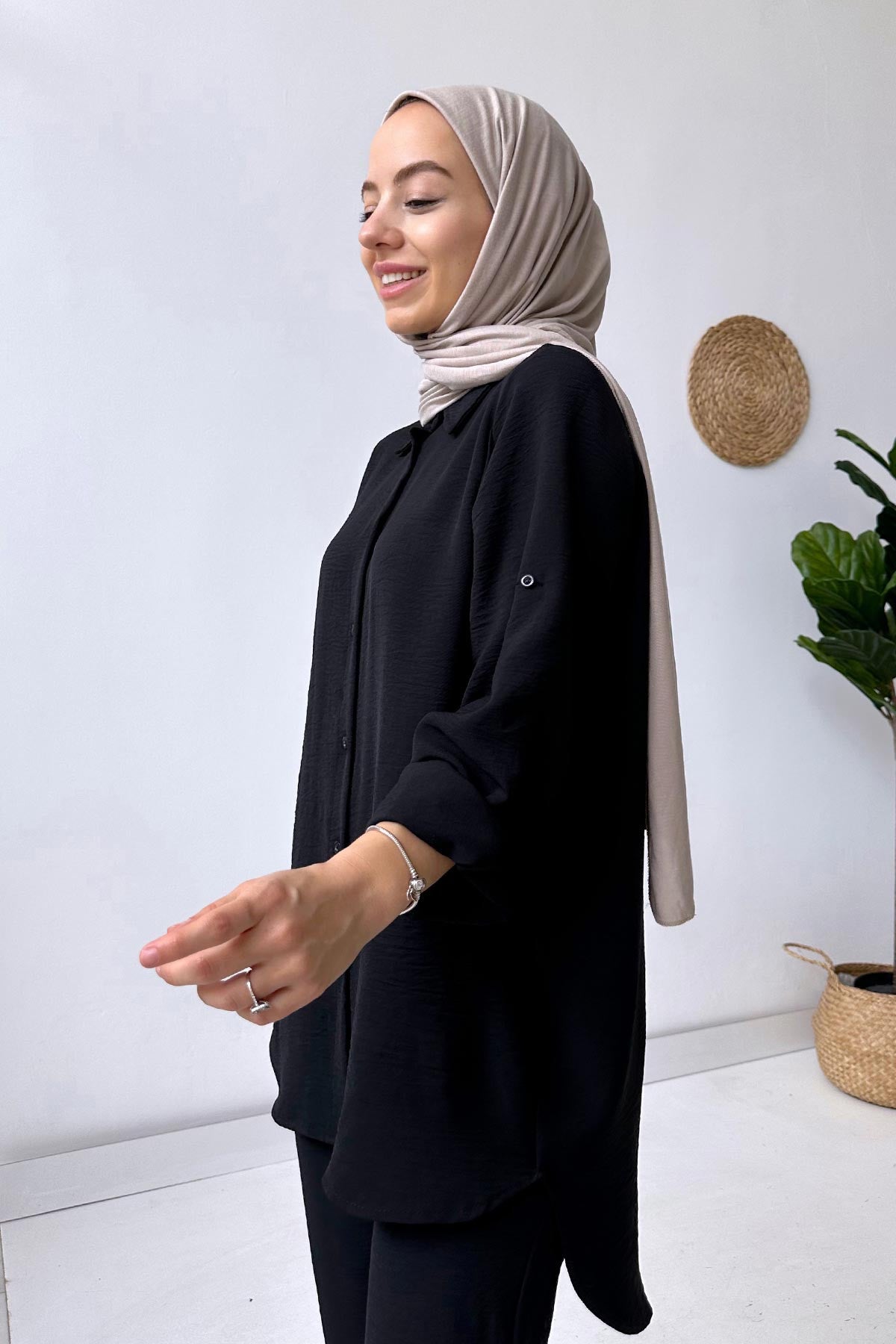 Section Suit - Black