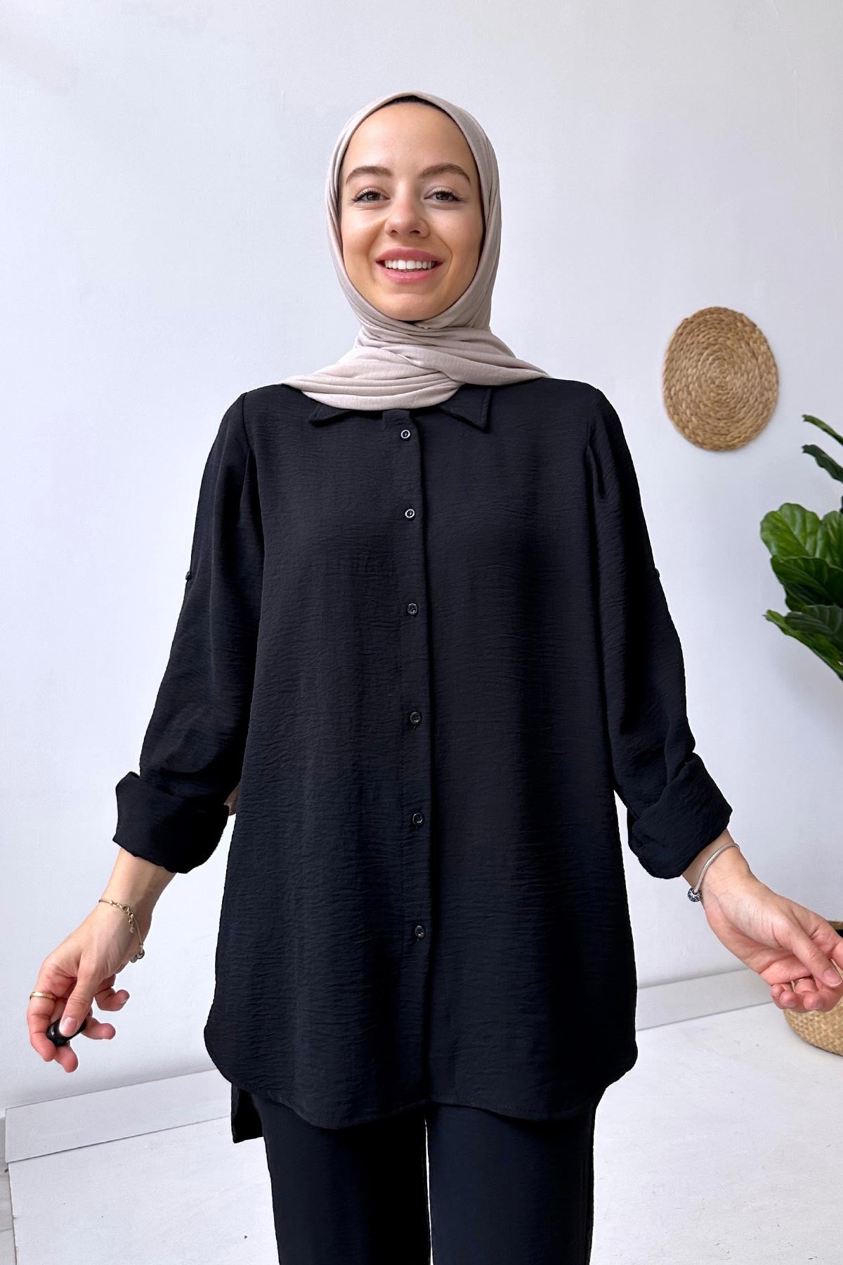 Section Suit - Black