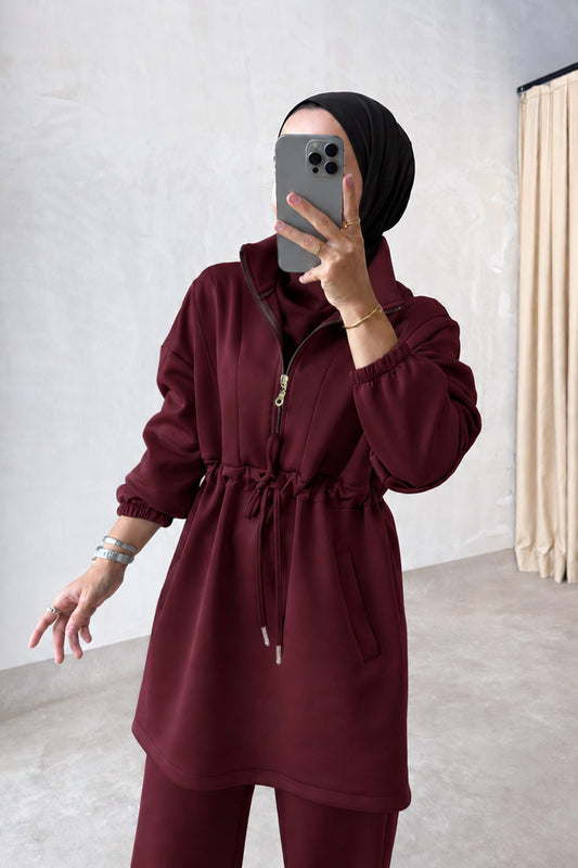 Design Collar Scuba Suit - Burgundy