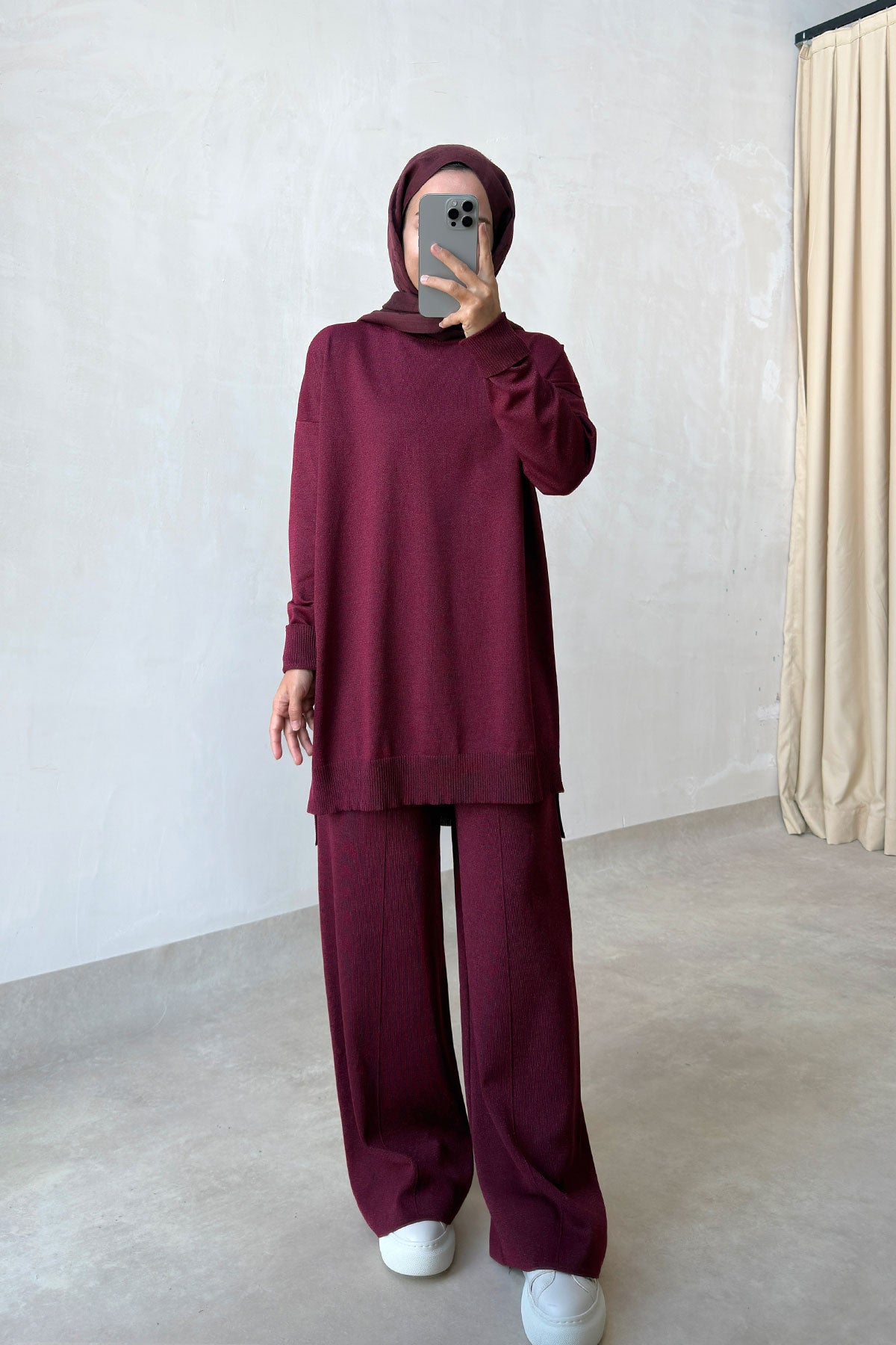Sparkling Mercerized Suit - Burgundy
