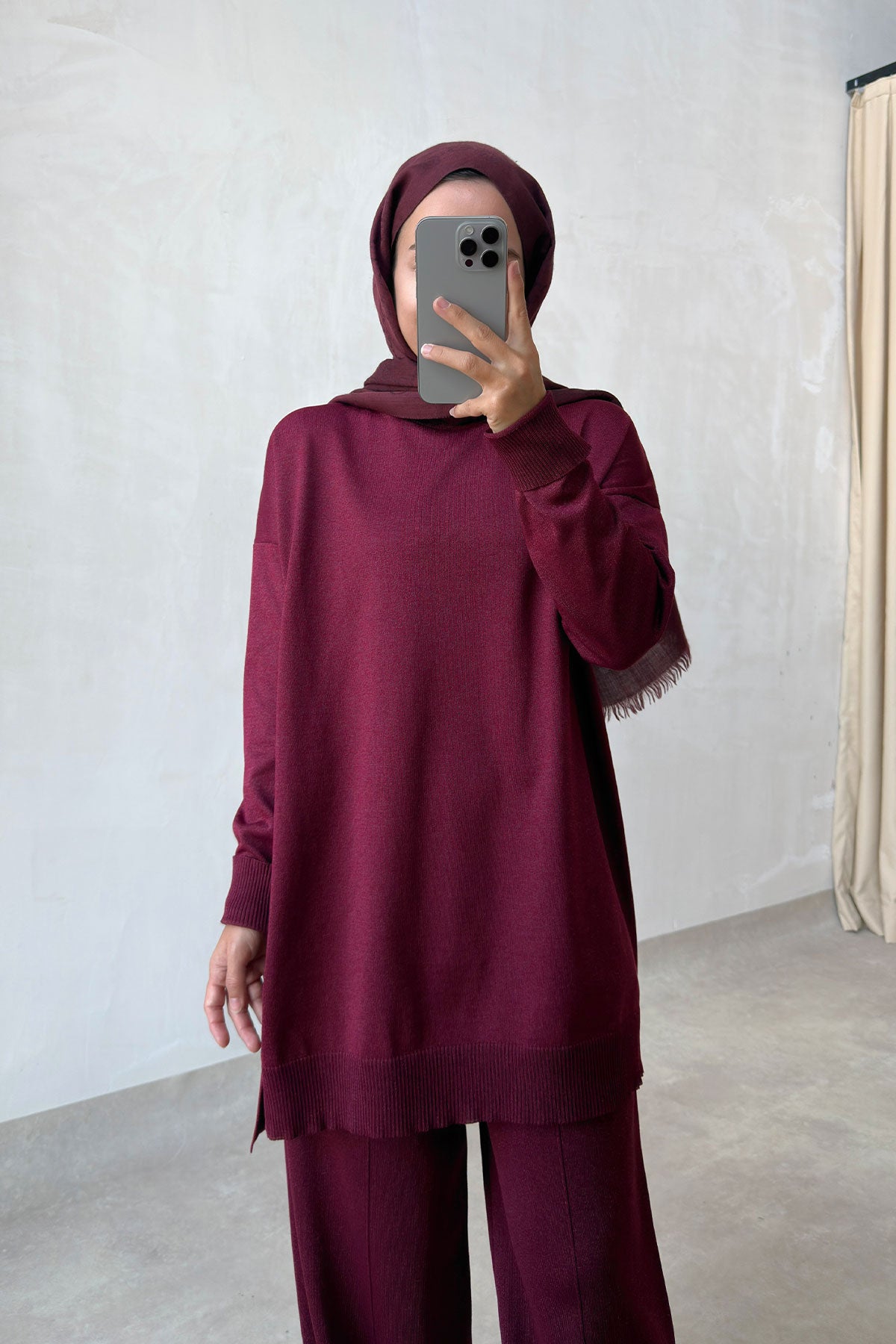 Sparkling Mercerized Suit - Burgundy