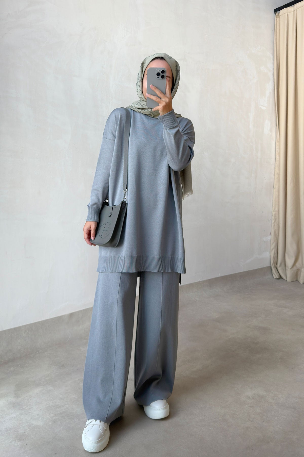 Sparkling Mercerized Suit - Grey