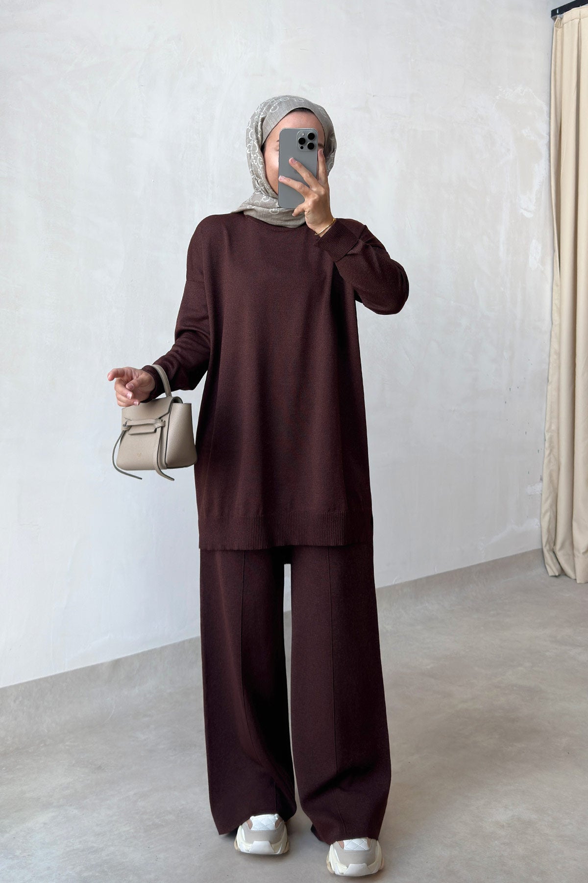 Sparkling Mercerized Suit - Brown