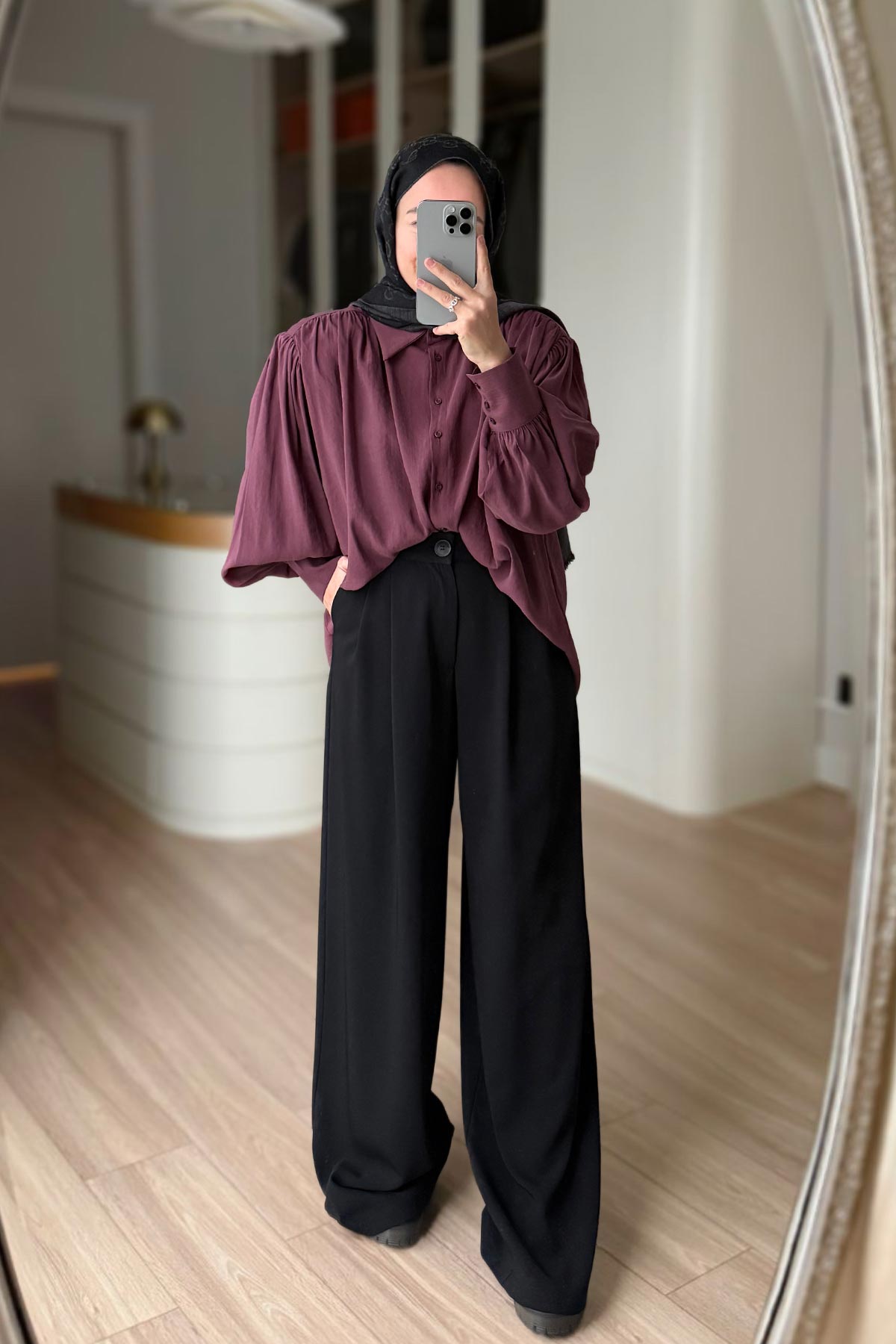 Pleated Palazzo Pants - Black