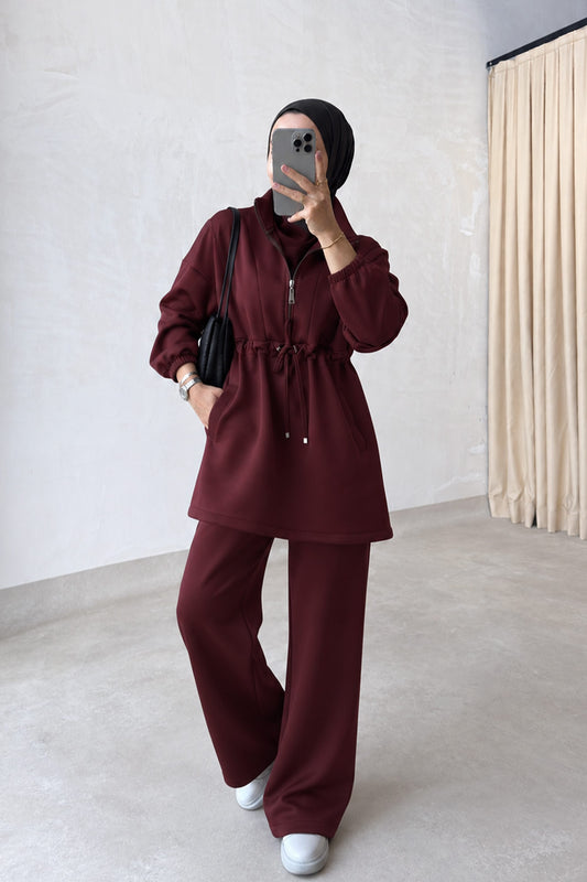 Design Collar Scuba Suit - Burgundy