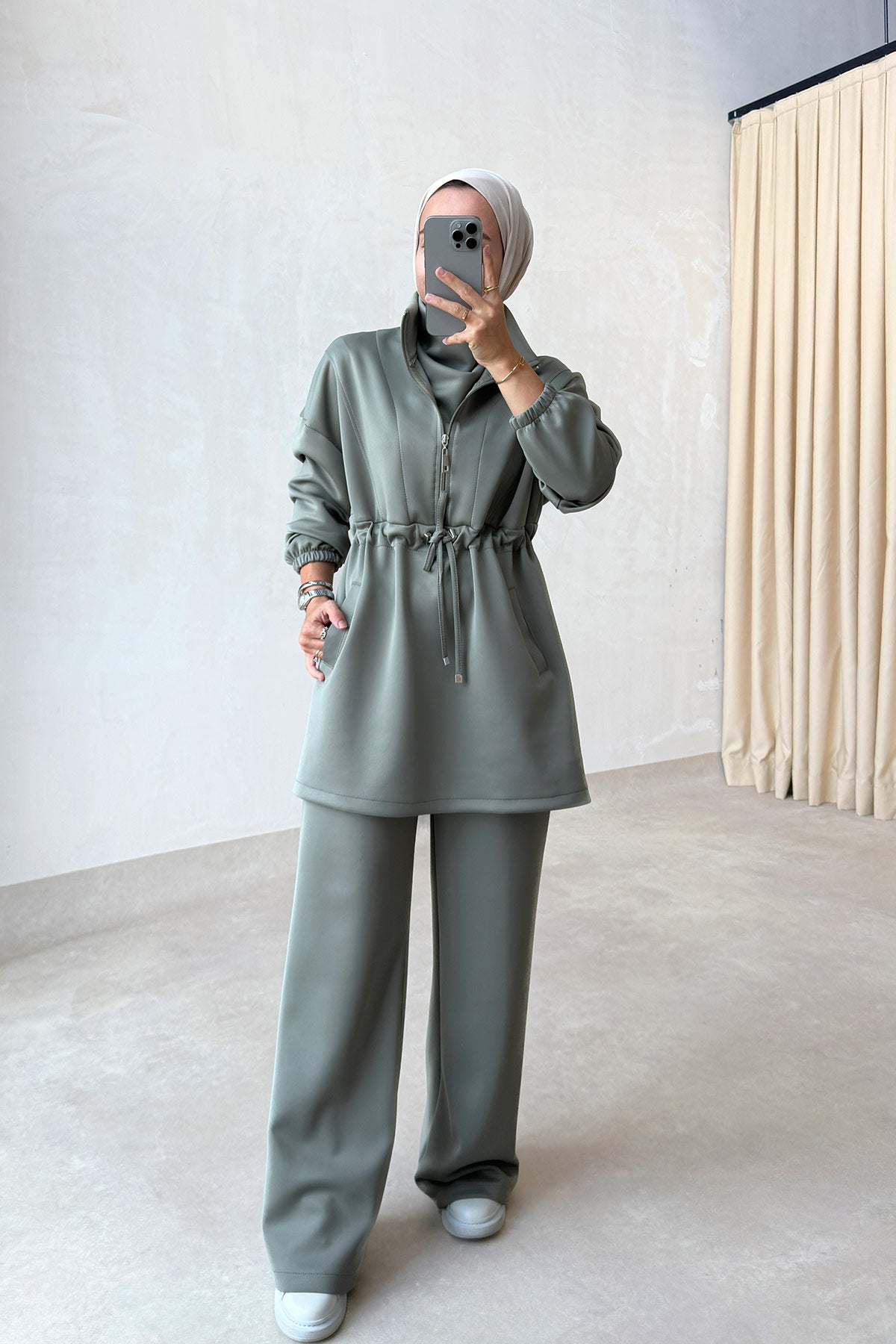 Design Collar Scuba Suit - Oil Green