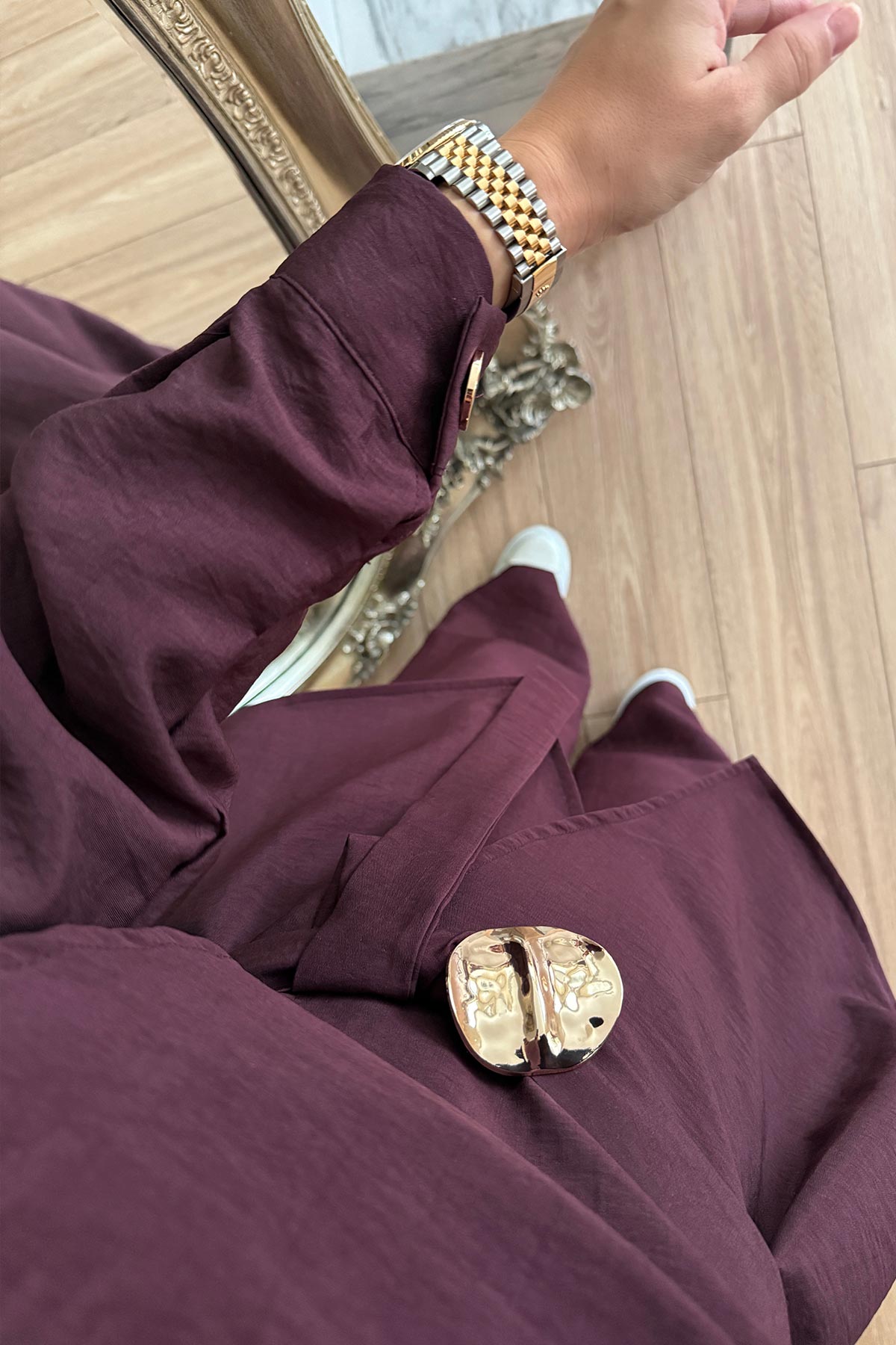 Trench Coat Suit with Shoulder Buttons - Burgundy