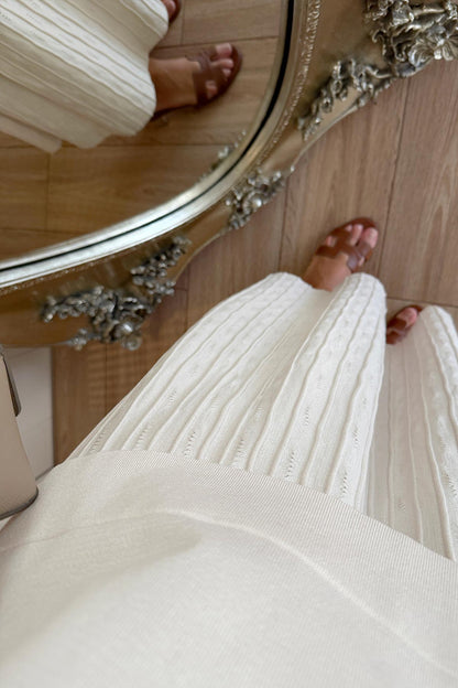 Wave Pattern Skirted Mercerized Suit - Beige