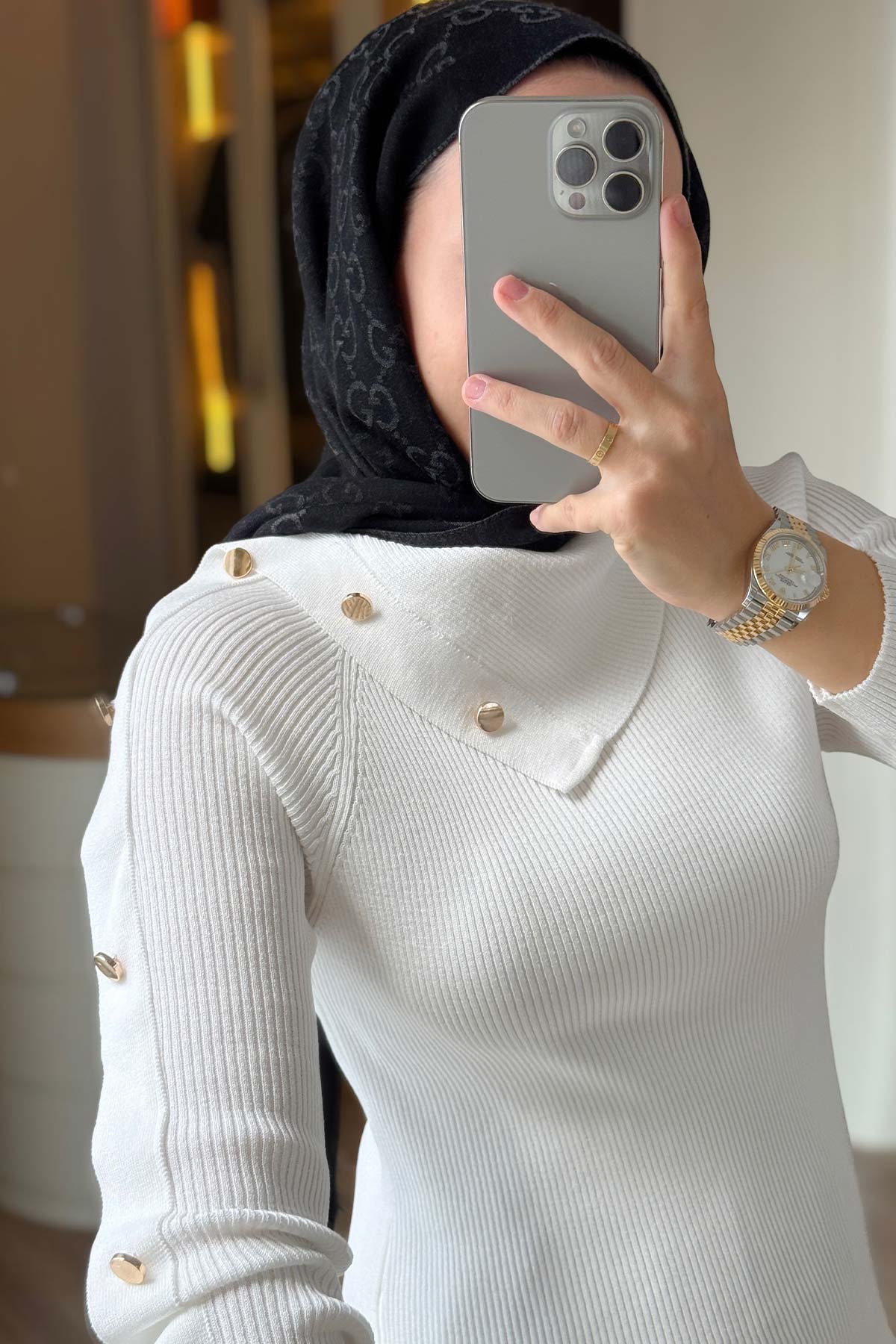 Asymmetric Collar Button Detail Knitted Blouse - White