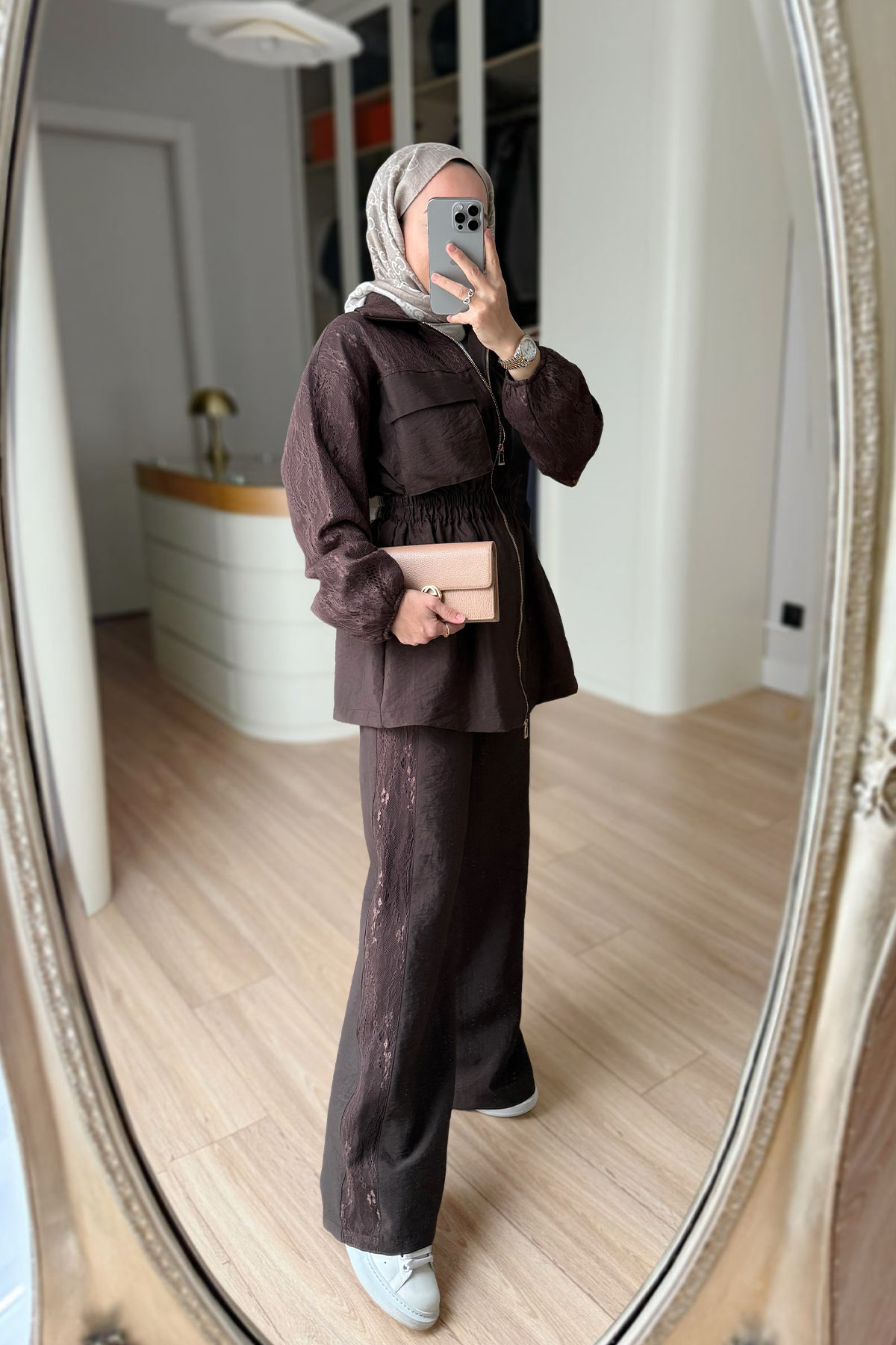 Lace-Detail Two-Piece Suit - Brown