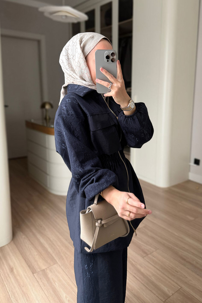 Lace-Detail Two-Piece Suit - Navy