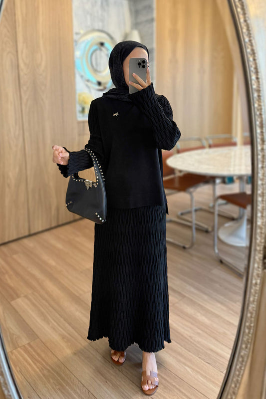 Lady Skirted Mercerized Two-Piece Suit - Black