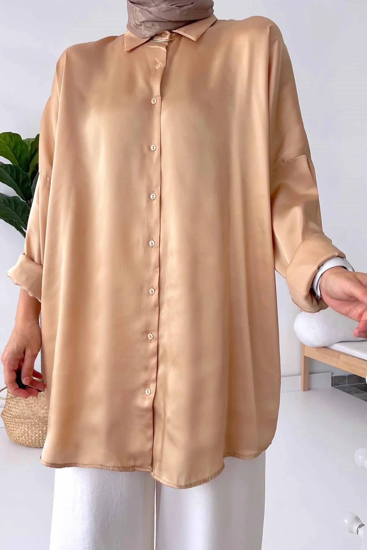 Oversize Satin Shirt - Camel