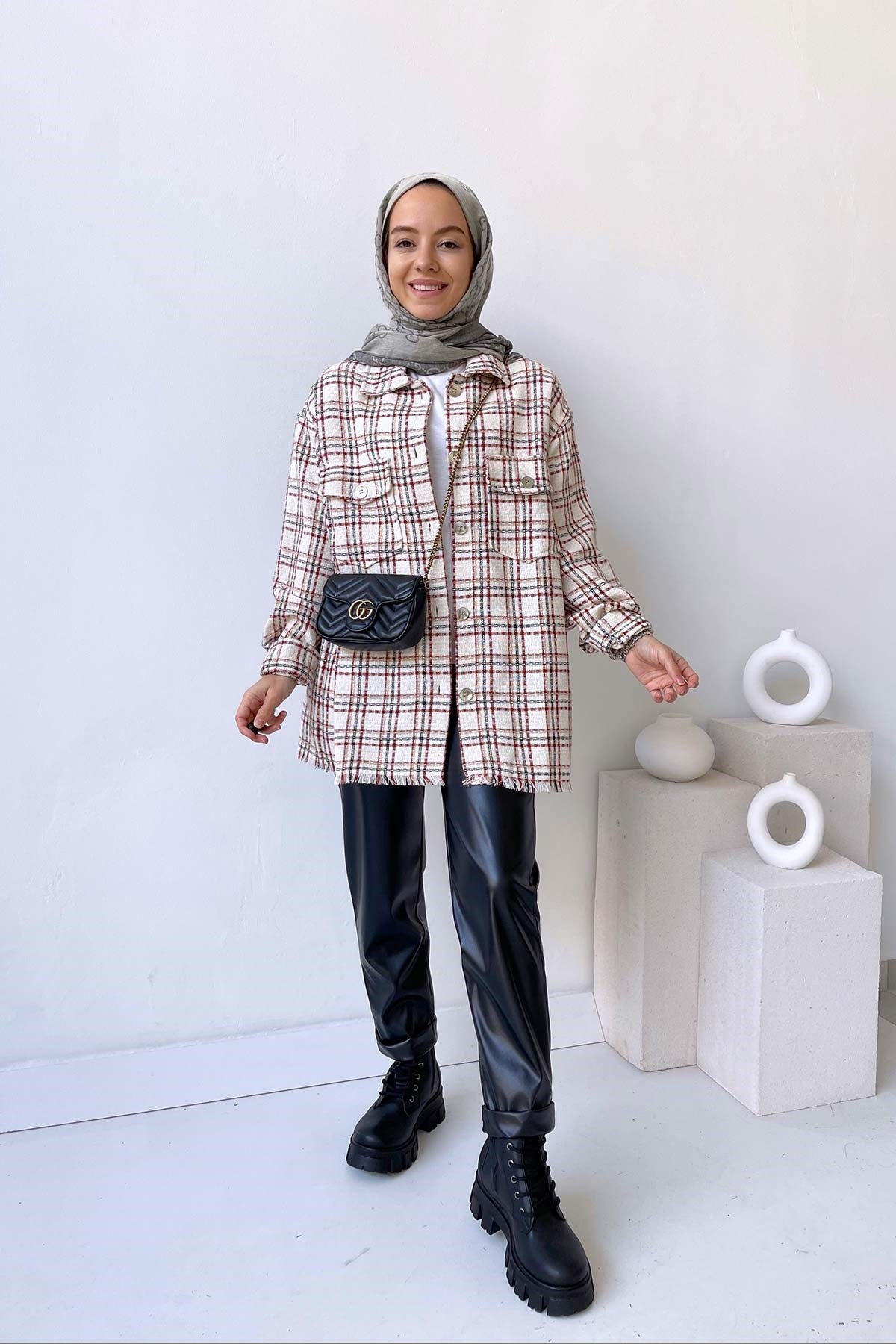 Plaid Double Pocket Tweed Jacket/Shirt - Beige/Burgundy
